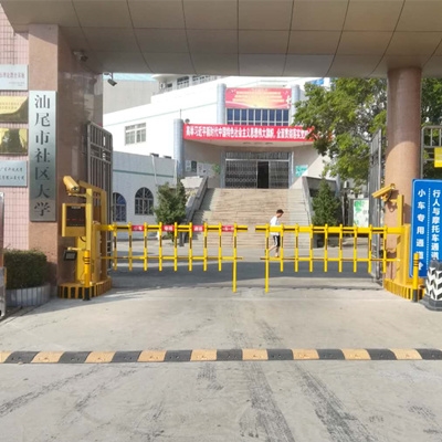 ��β���Ŵ�ѧװ���Ž�����ʶ����Ŀ