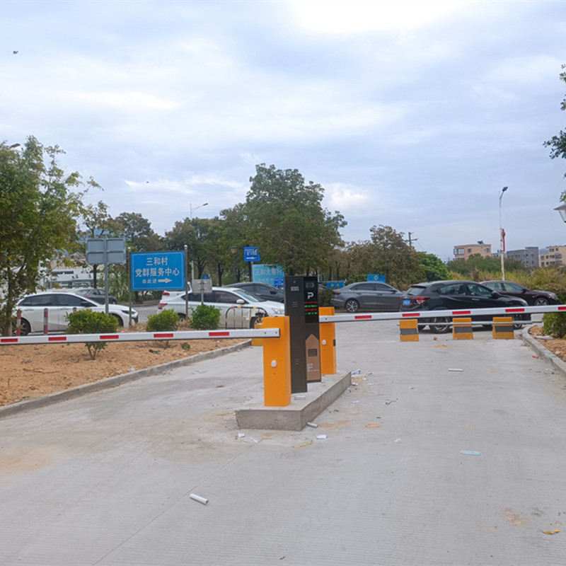 ��β�к��������ͣ����װ�������բ����ֵ�س���ʶ��ϵͳ